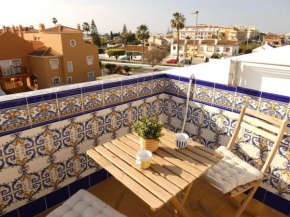 Top Floor (Atico) Apartment Close to Beach, Benagalbón